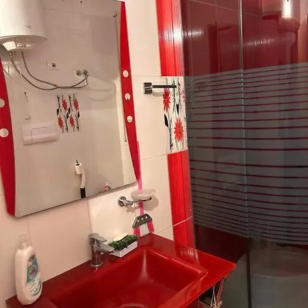 Apartment In The Center Of *